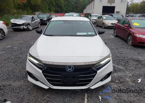 2022 Honda Accord Hybrid Sport z USA, uszkodzony, nr VIN 1HGCV3F27NA034738